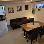 Herzlich Inmitten Der Weinreben