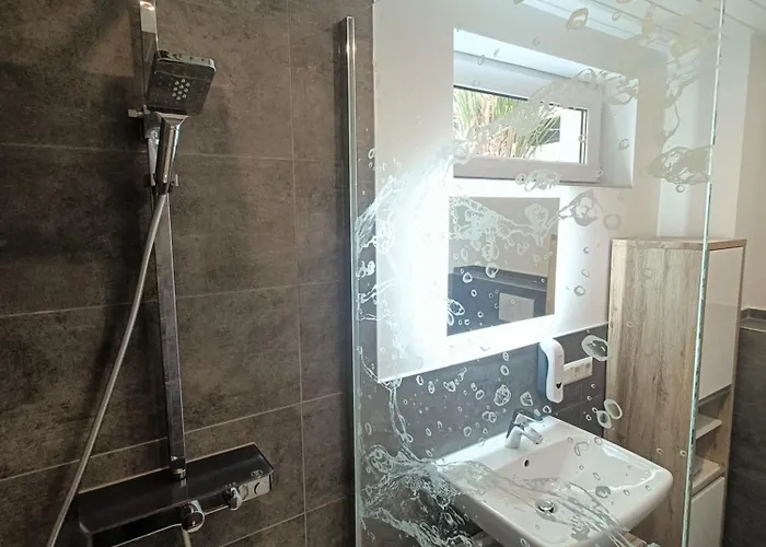 Herzlich Inmitten Der Weinreben Gonnheim