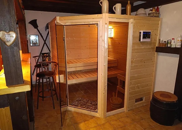 Herzlich Inmitten Der Weinreben * Gonnheim